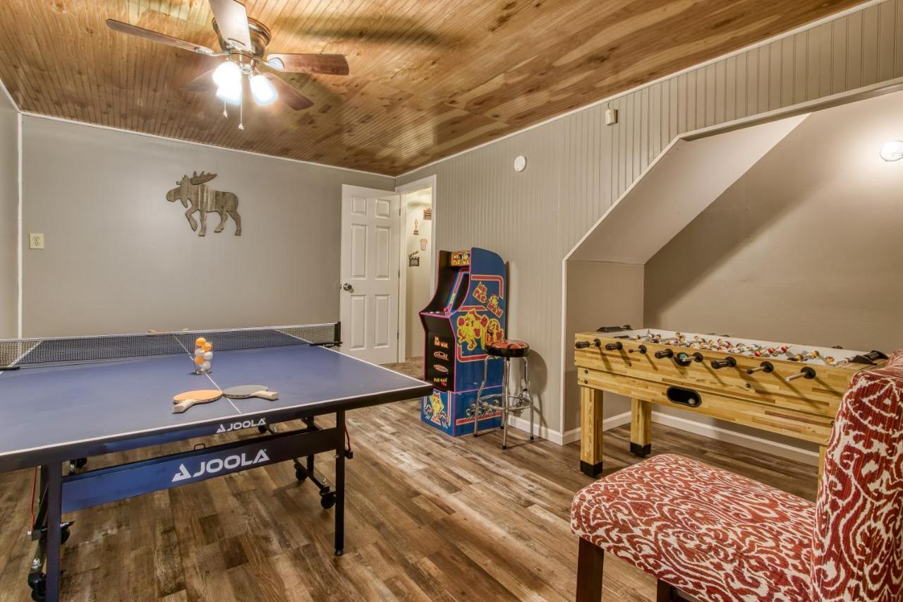 Fun & Games By Honeybearcabins 2Br/1Ba Sleeps 7 سيفيرفيل المظهر الخارجي الصورة
