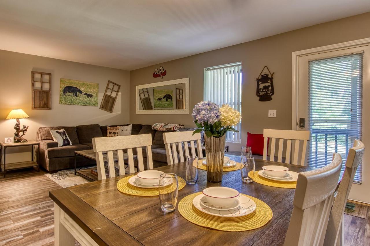 Fun & Games By Honeybearcabins 2Br/1Ba Sleeps 7 سيفيرفيل المظهر الخارجي الصورة