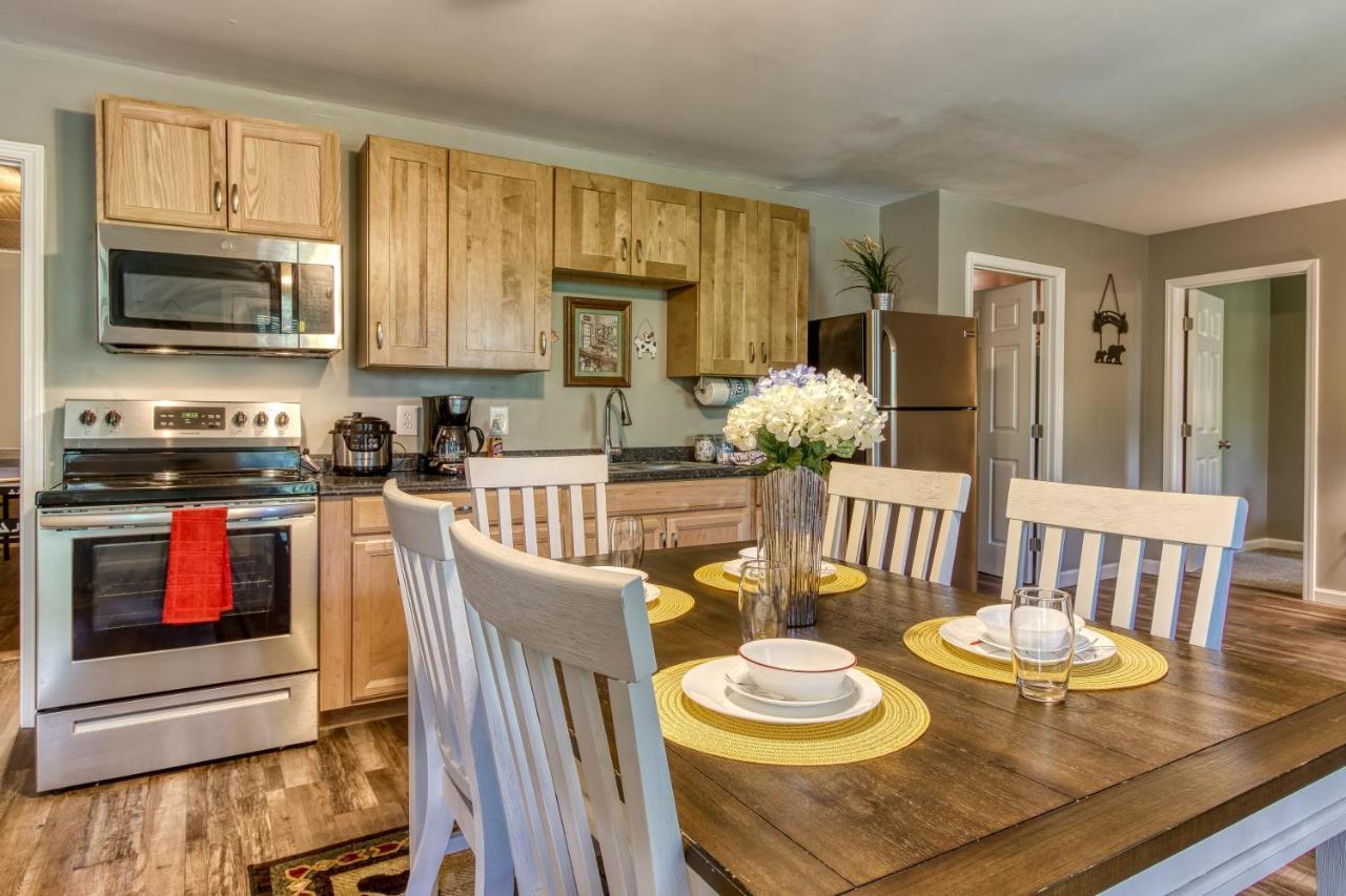 Fun & Games By Honeybearcabins 2Br/1Ba Sleeps 7 سيفيرفيل المظهر الخارجي الصورة